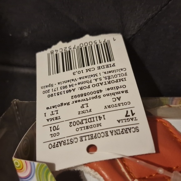 Baby shoes - Picture 2 of 2